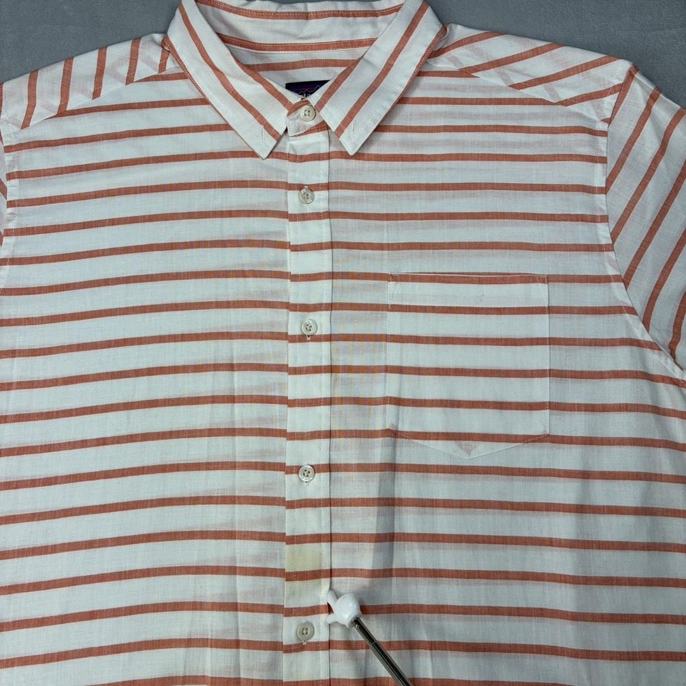 Patagonia Men's Shirt Size XL  Orange Organic Cotton Short Sleeve Shirt Striped - Picture 9 of 10